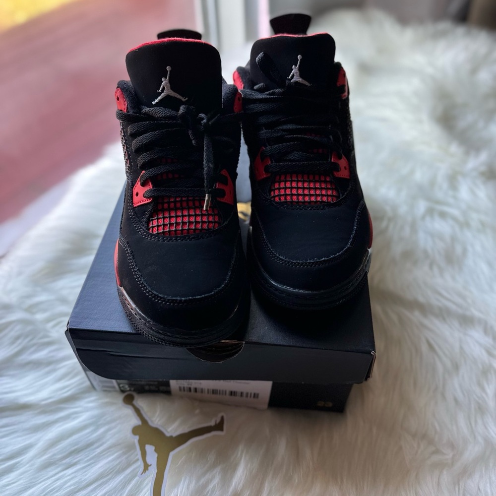 Jordan 4 Retro Mid Red Thunder Size 3Y
